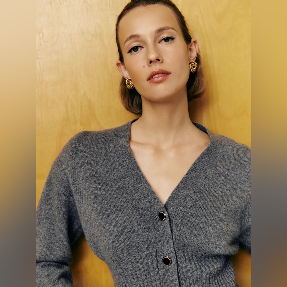 Reformation Hana Cashmere Sweater Cardigan in XS - Picture 7 of 10